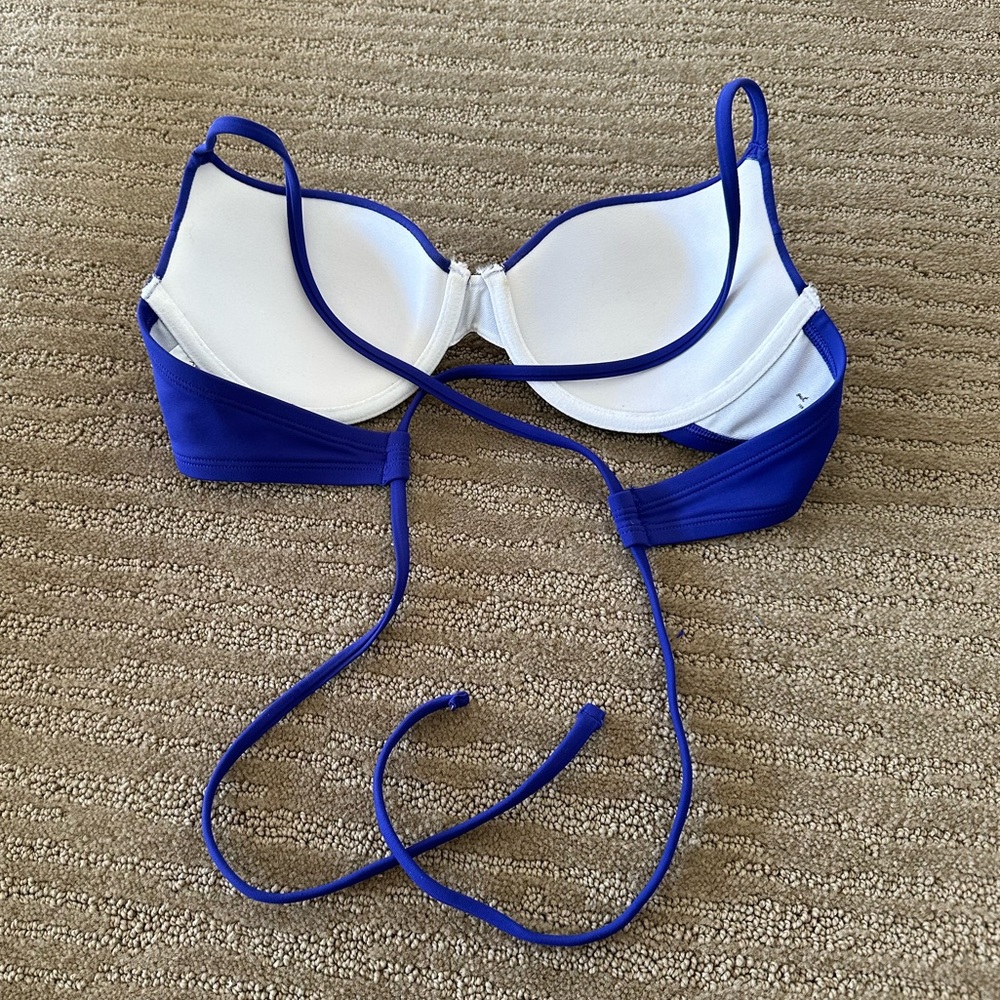 NWOT UO Purple Bikini Top - Picture 3 of 4